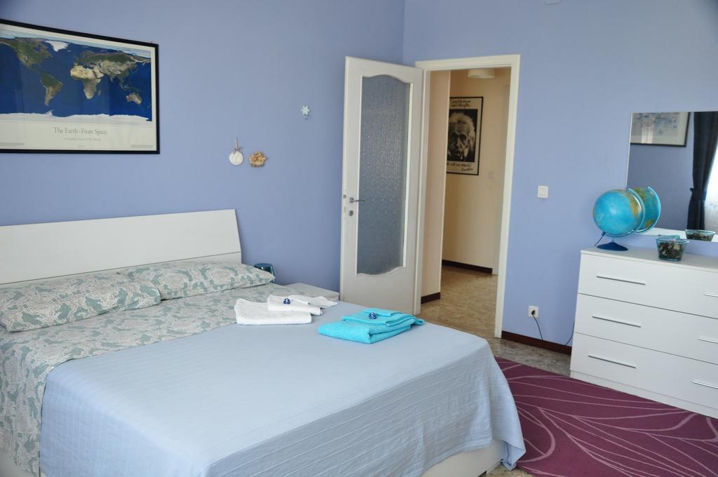 Apartment Montebello Parma Buitenkant foto
